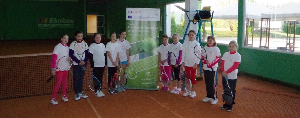 Dvoudenní tenisový a badmintonový turnaj
